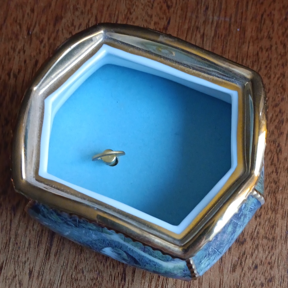 2003 Thomas Kinkades Blessing "Find Peace" Music box No. B1746 Amazing Grace - Picture 10 of 10